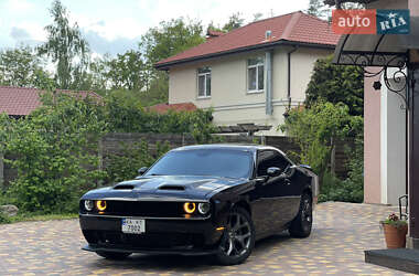 Купе Dodge Challenger 2018 в 