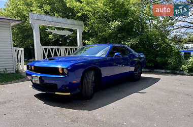 Купе Dodge Challenger 2019 в 