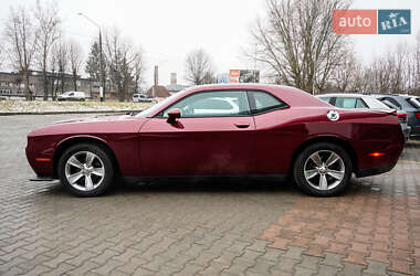 Купе Dodge Challenger 2019 в 