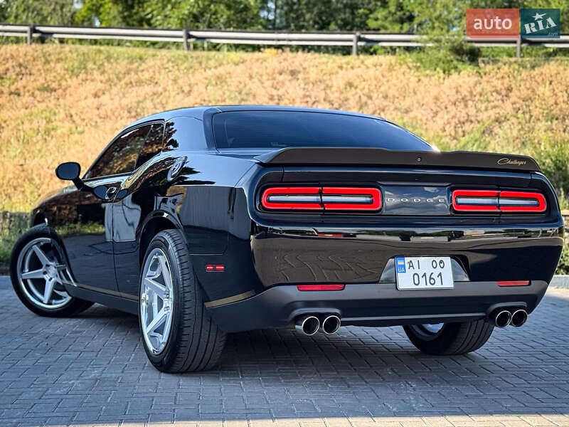 Dodge Challenger 2016