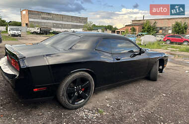 Купе Dodge Challenger 2014 в 