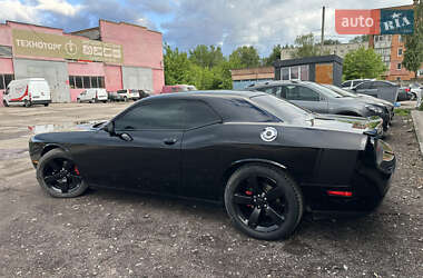 Купе Dodge Challenger 2014 в 