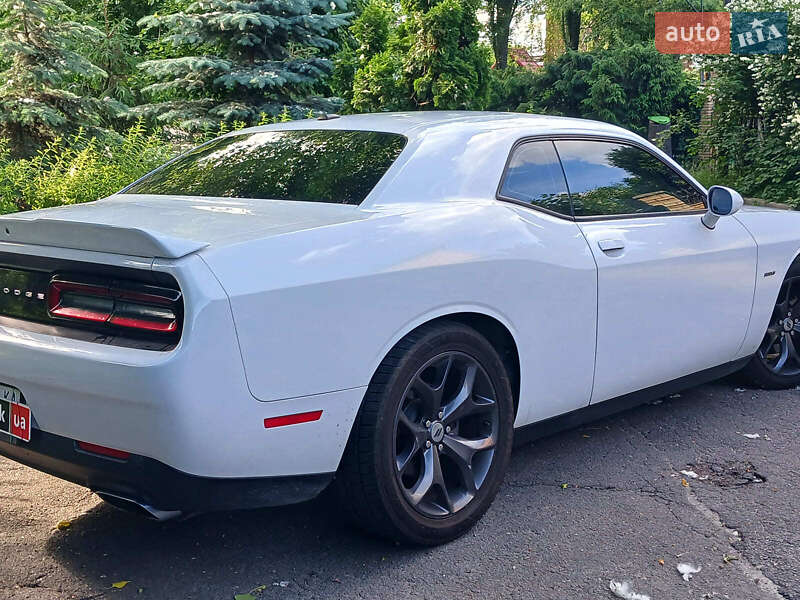 Купе Dodge Challenger 2019 в Киеве