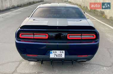Купе Dodge Challenger 2016 в Киеве