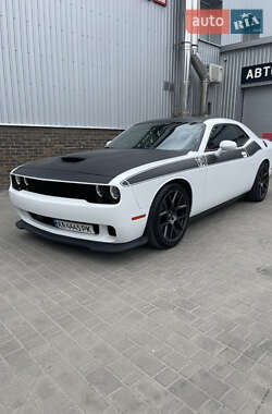 Купе Dodge Challenger 2016 в Днепре