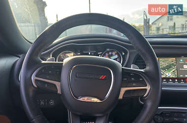 Купе Dodge Challenger 2019 в Тернополі