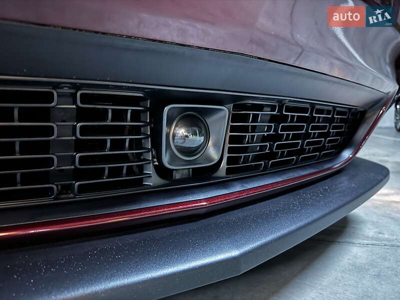 Купе Dodge Challenger 2023 в Киеве