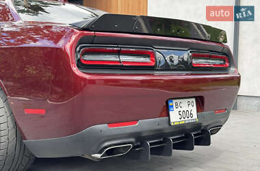 Купе Dodge Challenger 2019 в 