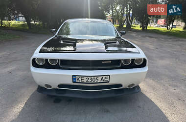 Купе Dodge Challenger 2011 в Каменском