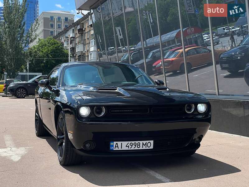 Dodge Challenger 2017