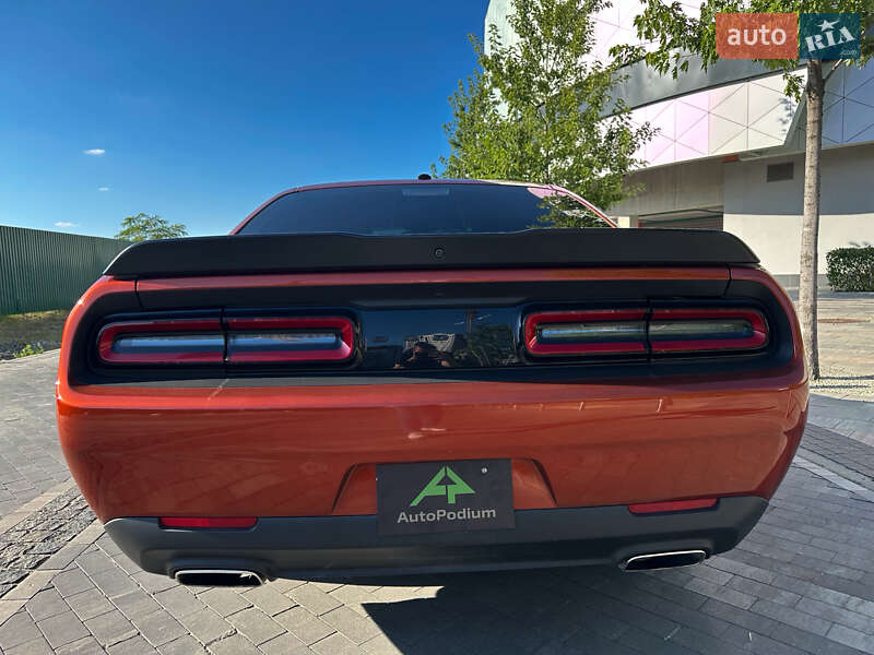 Купе Dodge Challenger 2020 в Киеве