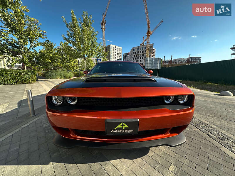 Купе Dodge Challenger 2020 в Киеве