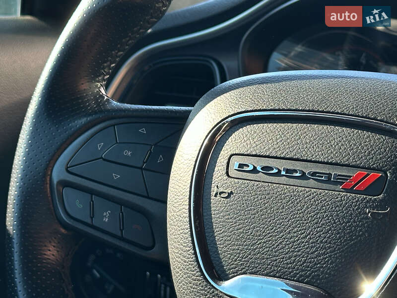 Купе Dodge Challenger 2020 в Киеве