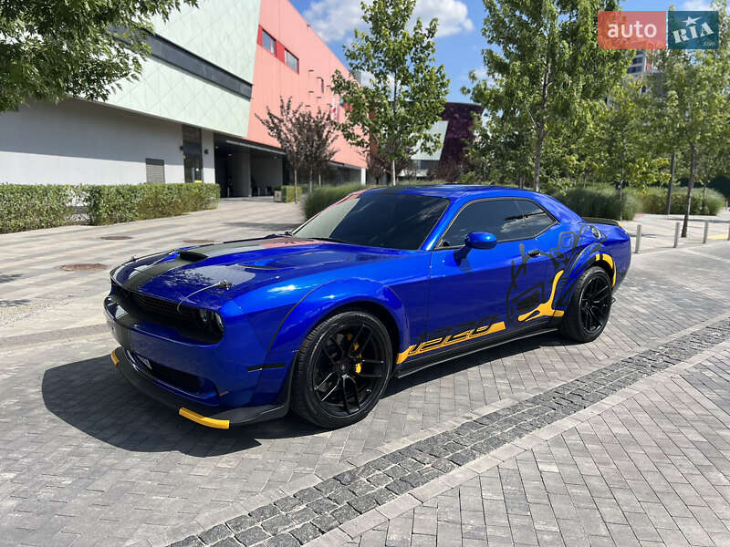 AUTO.RIA – Додж Челленджер 6.42 л - купить подержанную Dodge