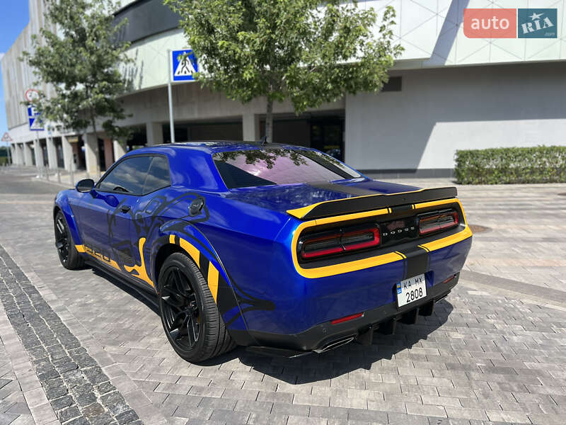 Купе Dodge Challenger 2022 в Киеве