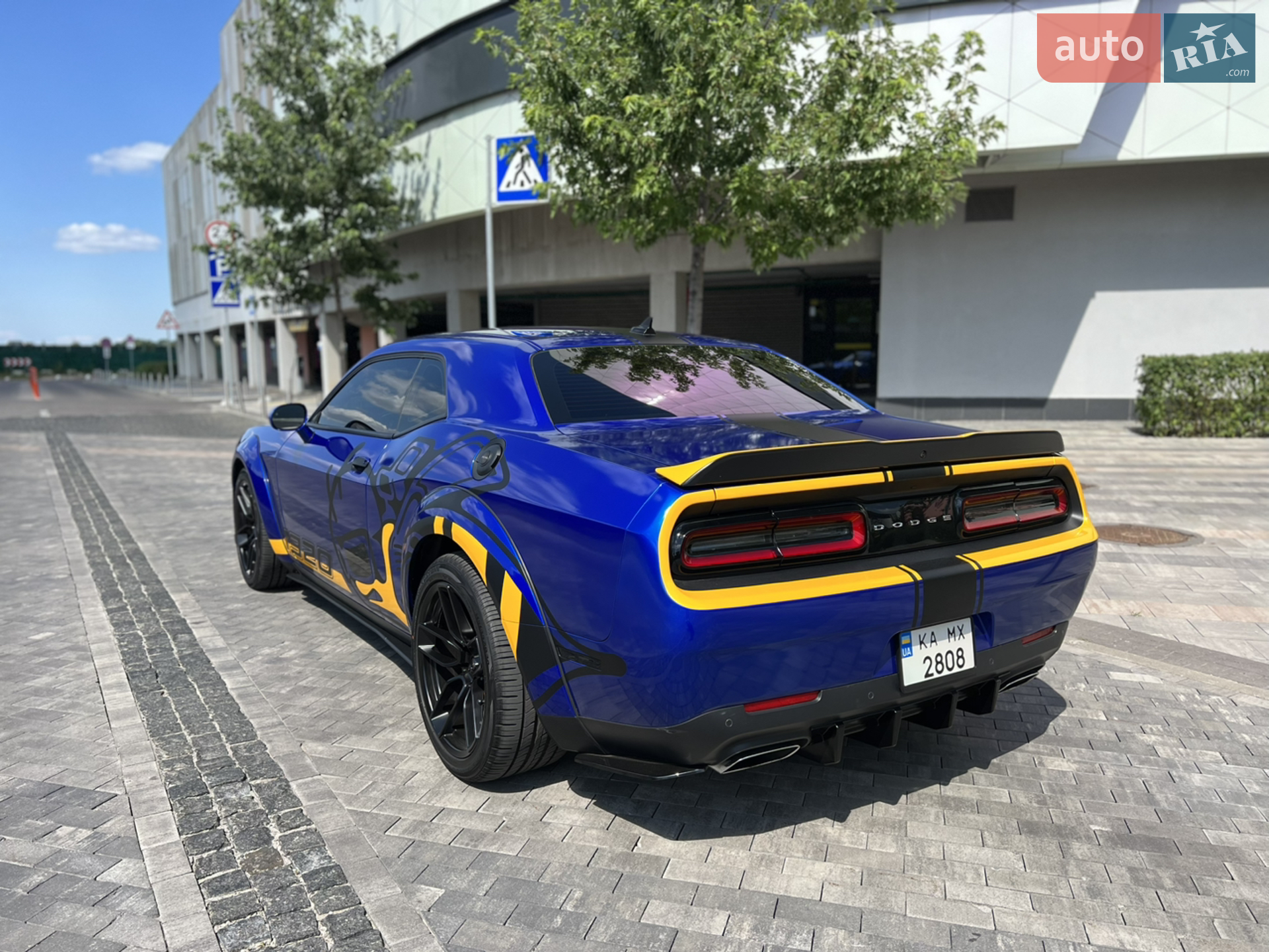 2022 Dodge Challenger - мініатюра 12