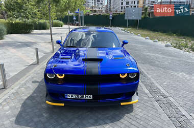 Купе Dodge Challenger 2022 в 