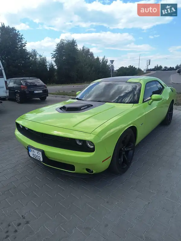 Dodge Challenger 2015