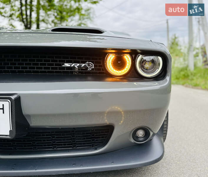 Купе Dodge Challenger 2019 в Киеве