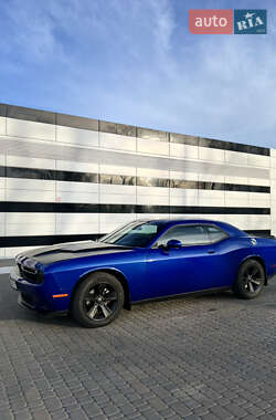 Купе Dodge Challenger 2019 в 