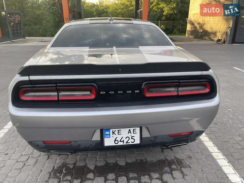 Купе Dodge Challenger 2015 в Каменском фото 7 Купе Dodge Challenger 2015 в Каменском