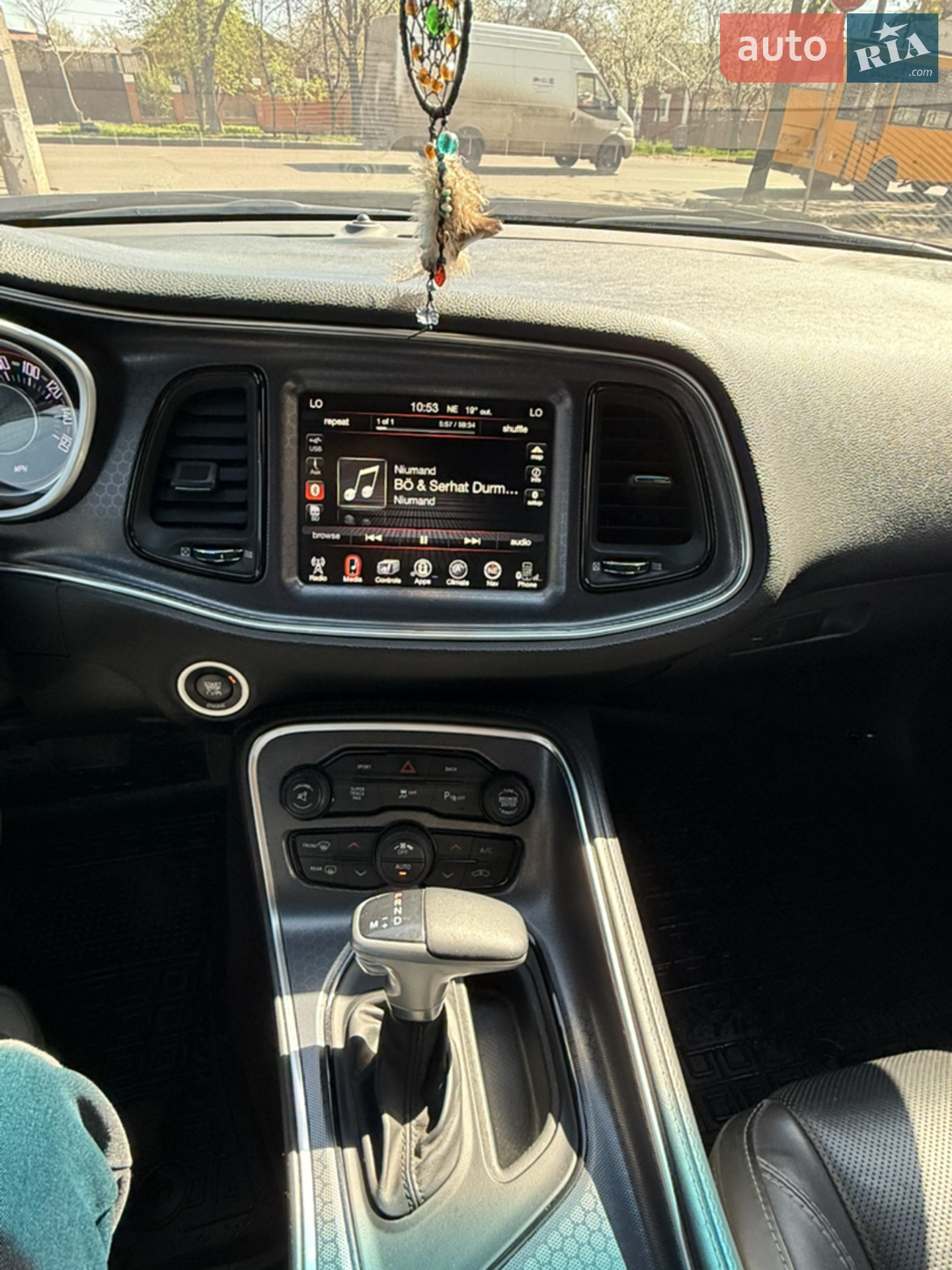 2015 Dodge Challenger - мініатюра 9