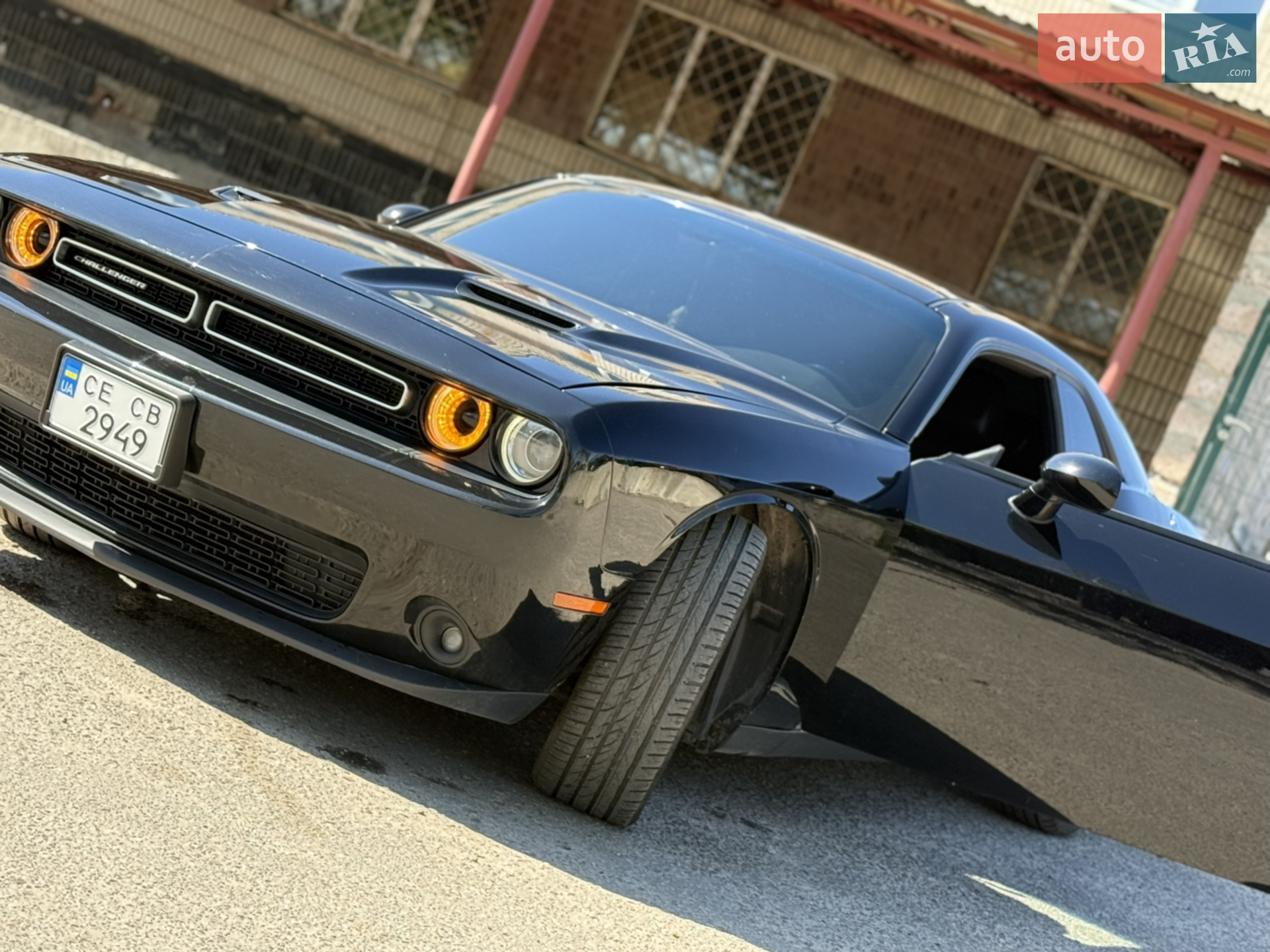 2015 Dodge Challenger - фото 1