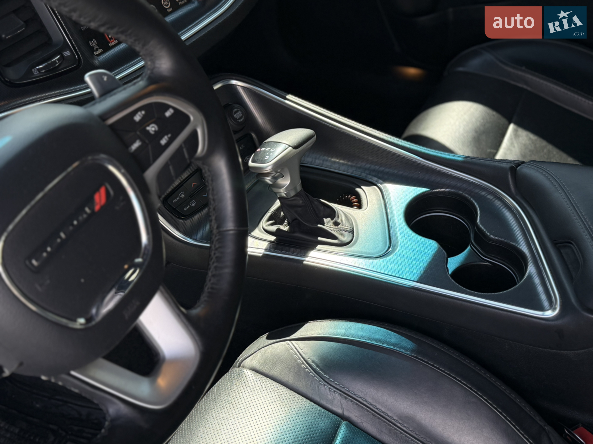 2015 Dodge Challenger - мініатюра 10