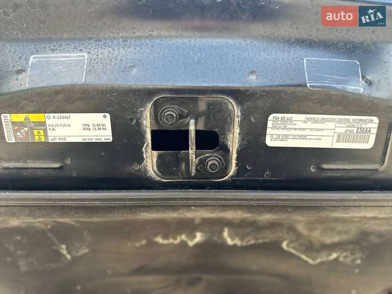 Купе Dodge Challenger 2017 в Києві фото 3 Купе Dodge Challenger 2017 в Києві