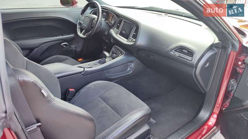 Купе Dodge Challenger 2021 в Киеве