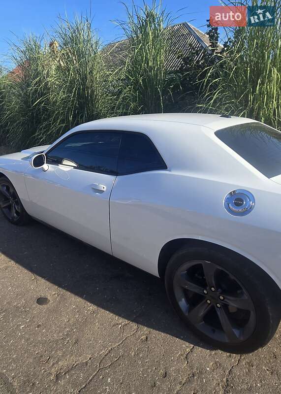 Купе Dodge Challenger 2019 в Одесі фото 17 Купе Dodge Challenger 2019 в Одесі
