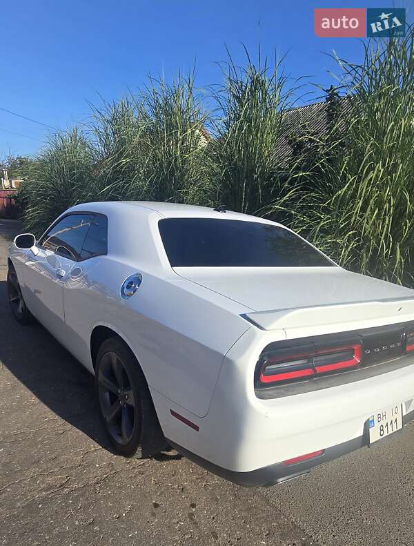 Купе Dodge Challenger 2019 в Одесі фото 27 Купе Dodge Challenger 2019 в Одесі