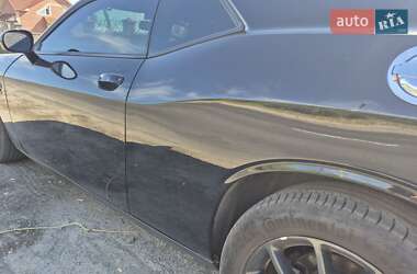 Купе Dodge Challenger 2014 в Костополе