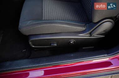 Купе Dodge Challenger 2019 в 