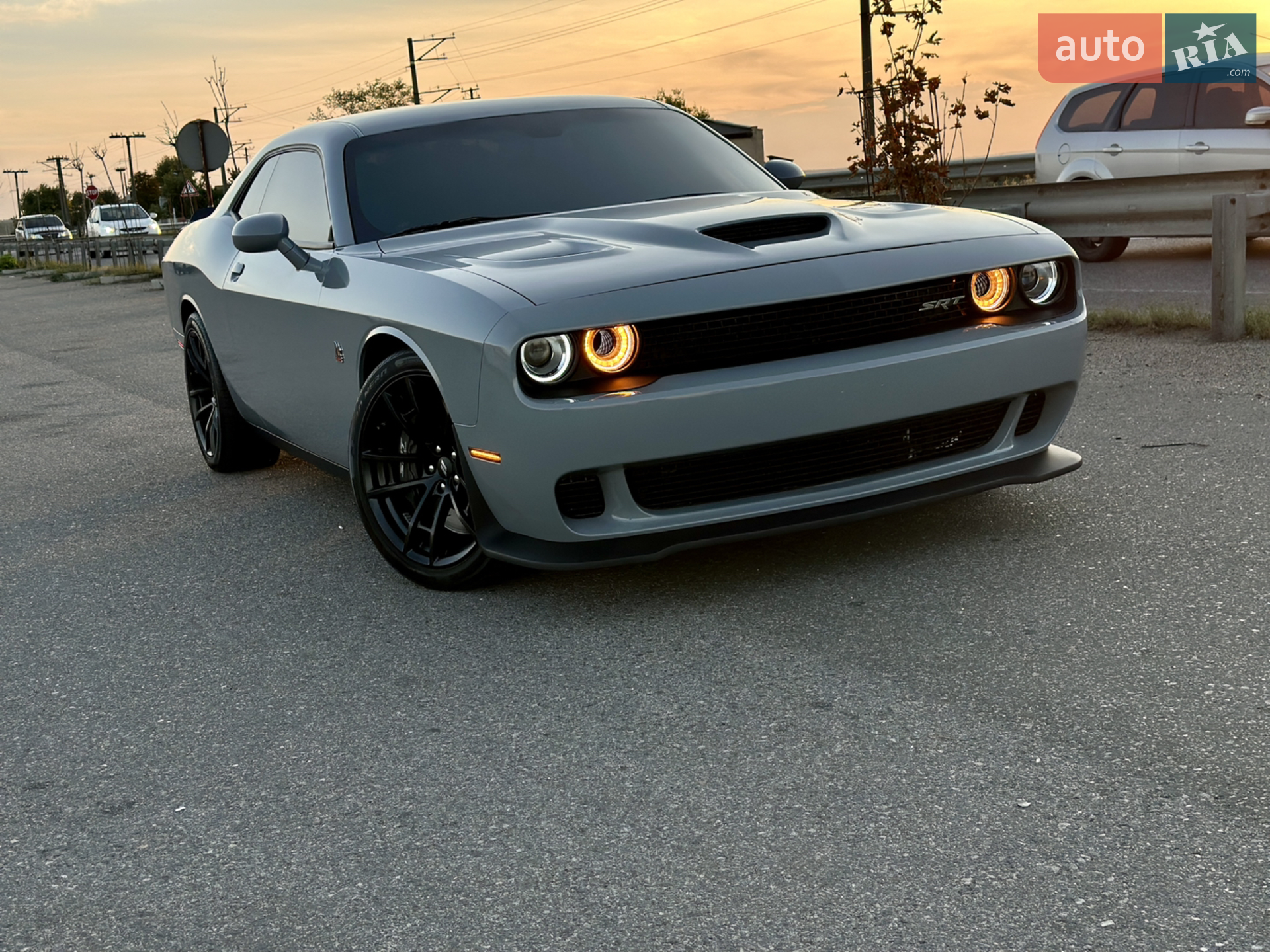 2021 Dodge Challenger - мініатюра 2