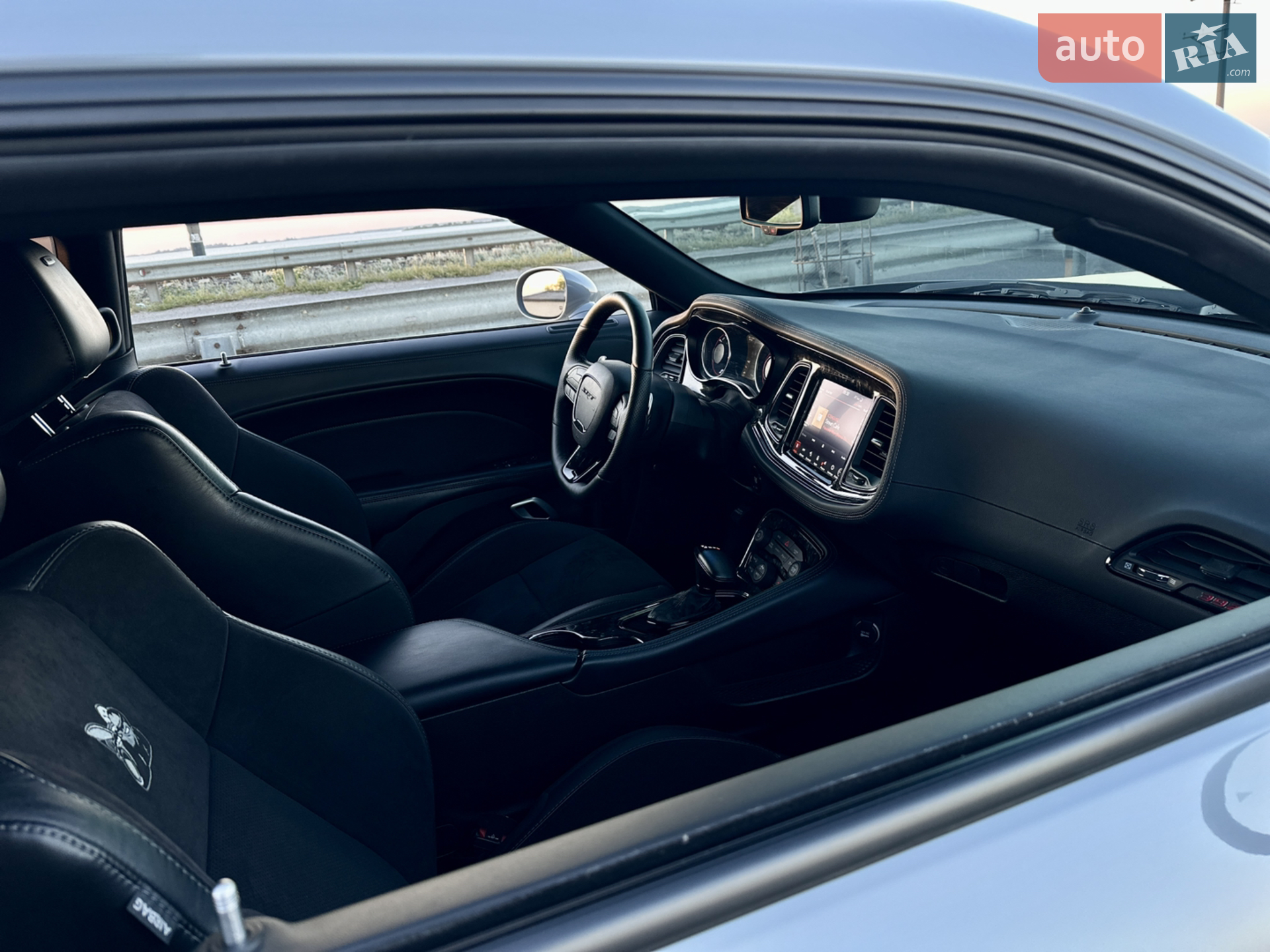 2021 Dodge Challenger - мініатюра 19
