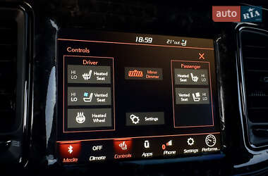 Купе Dodge Challenger 2021 в 