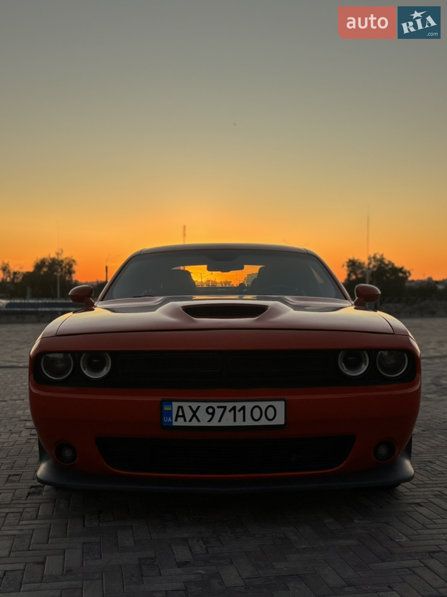 2019 Dodge Challenger - мініатюра 2