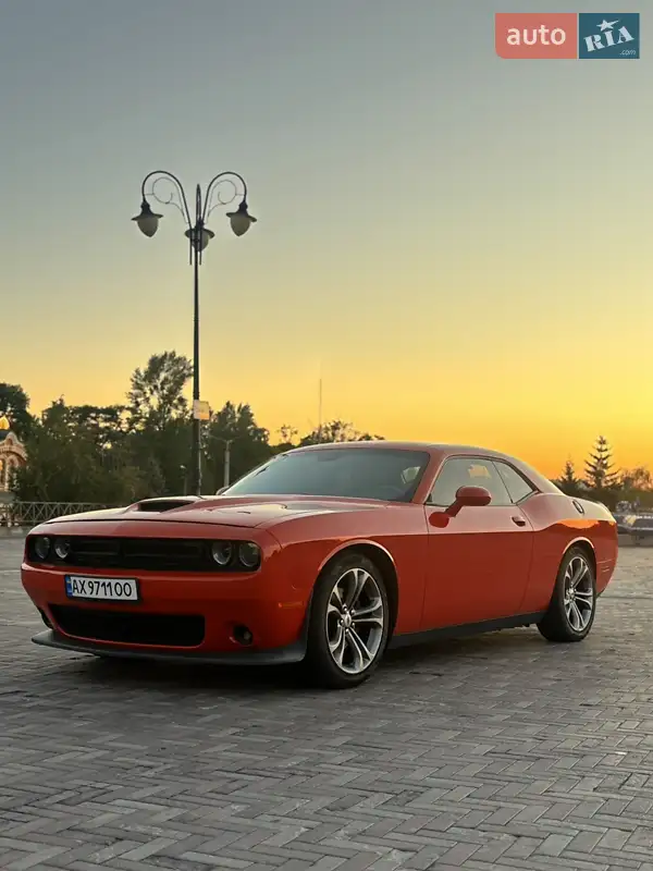 Dodge Challenger 2019