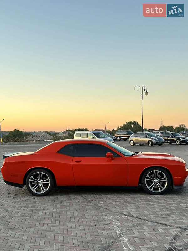 Купе Dodge Challenger 2019 в Харькове
