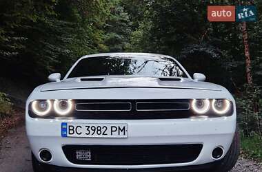 Купе Dodge Challenger 2018 в 