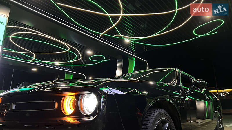 Купе Dodge Challenger 2018 в Тернополе фото 24 Купе Dodge Challenger 2018 в Тернополе