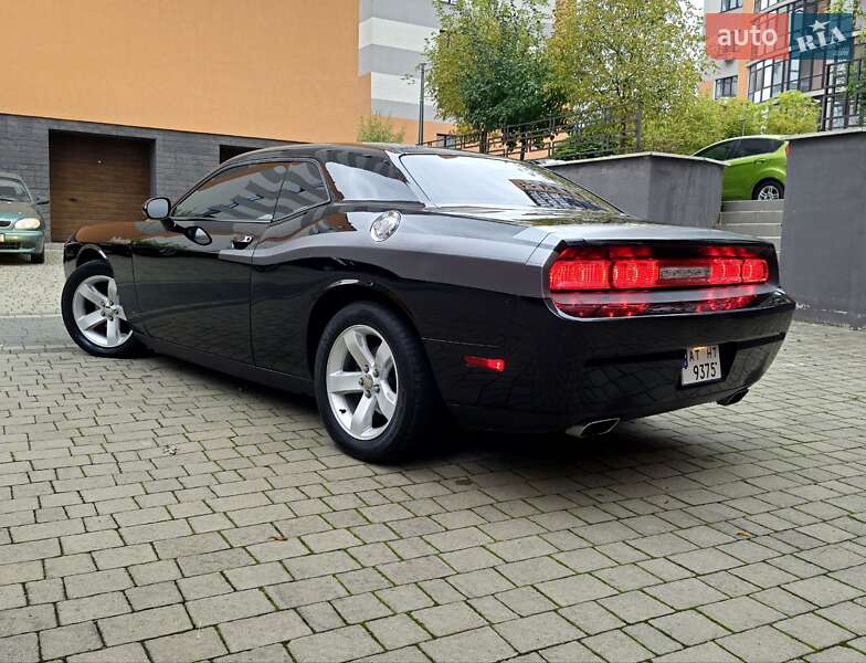Купе Dodge Challenger 2014 в Ивано-Франковске фото 17 Купе Dodge Challenger 2014 в Ивано-Франковске