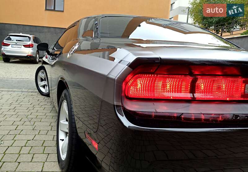 Купе Dodge Challenger 2014 в Ивано-Франковске фото 28 Купе Dodge Challenger 2014 в Ивано-Франковске