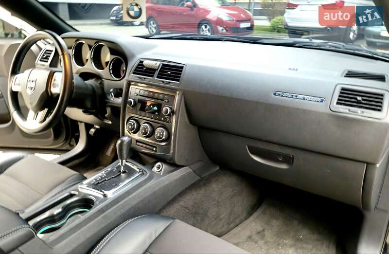 Купе Dodge Challenger 2014 в Ивано-Франковске фото 39 Купе Dodge Challenger 2014 в Ивано-Франковске