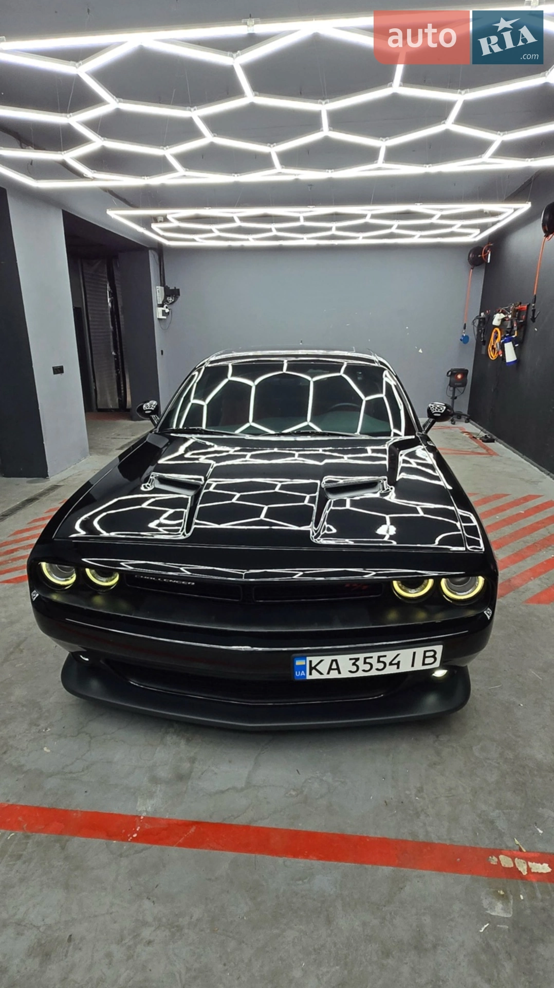 2017 Dodge Challenger - мініатюра 4