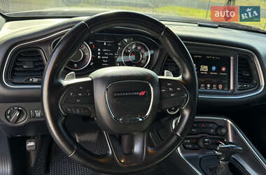 Купе Dodge Challenger 2015 в 