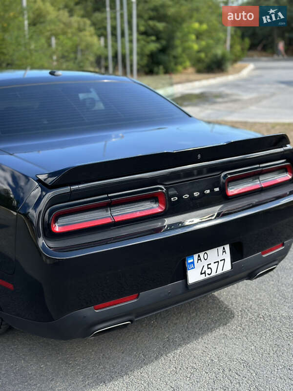Купе Dodge Challenger 2015 в Одесі фото 12 Купе Dodge Challenger 2015 в Одесі