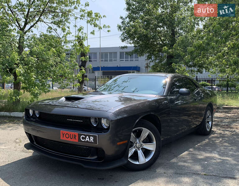 Купе Dodge Challenger 2020 в Киеве