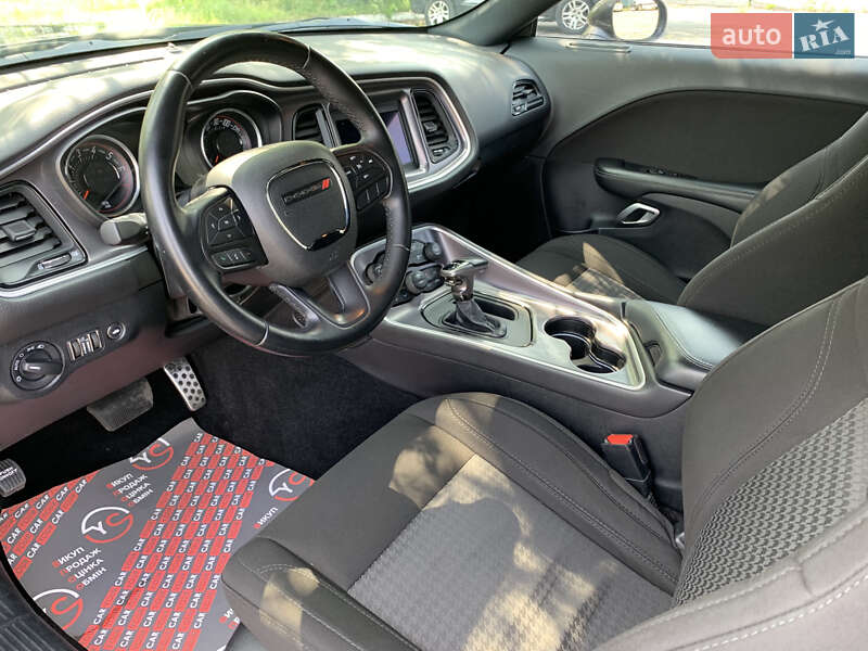 Купе Dodge Challenger 2020 в Киеве